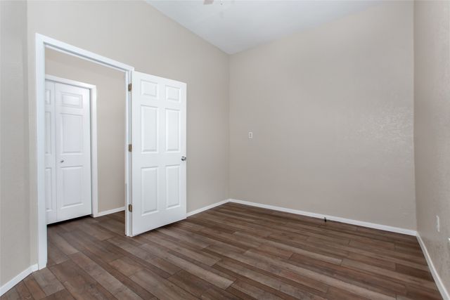 111 S Henderson Avenue, Dallas, TX 75214