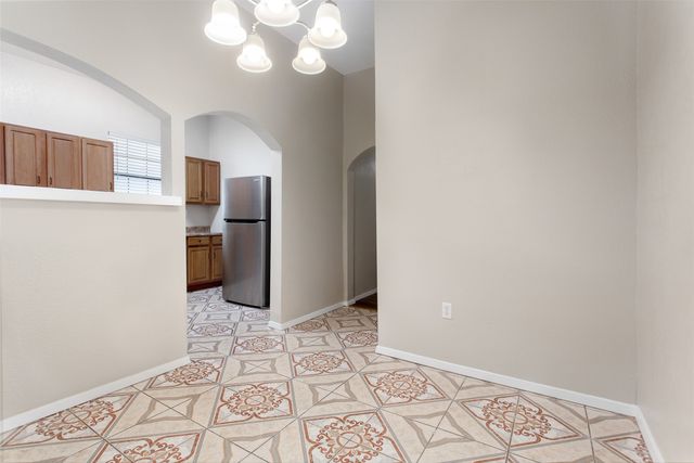 111 S Henderson Avenue, Dallas, TX 75214