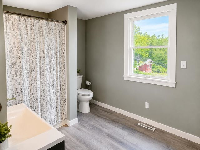 515 Buck Hill Road, Arlington, VT 05250