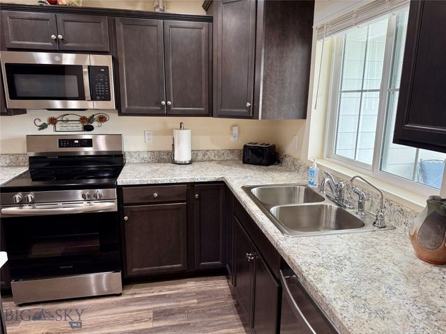 705 Snow Ghost Street, Belgrade, MT 59714