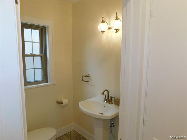 1518 Monteray Street, Flint, MI 48503