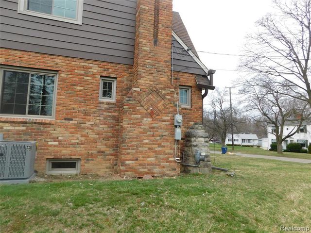 1518 Monteray Street, Flint, MI 48503