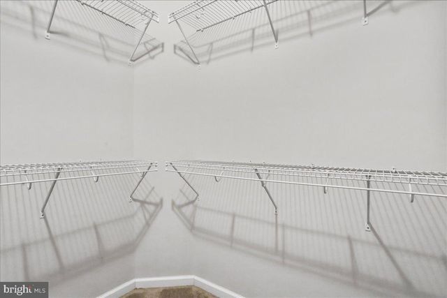 907 QUAIL RUN DR, Waynesboro, PA 17268