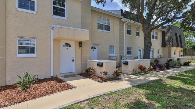 437 N Oleander Ave Apt 1, Daytona Beach, FL 32118