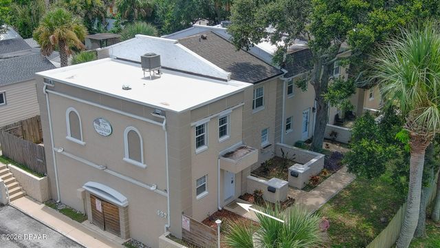 437 N Oleander Ave Apt 1, Daytona Beach, FL 32118