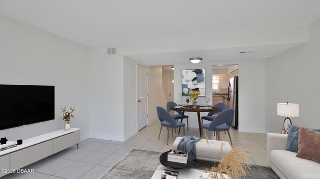 437 N Oleander Ave Apt 1, Daytona Beach, FL 32118