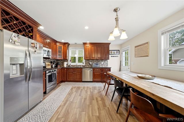 4615 Brompton Drive, Hamburg, NY 14219