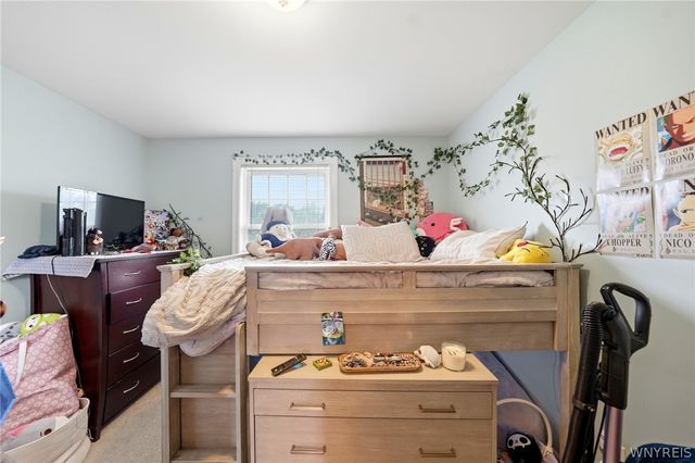 4615 Brompton Drive, Hamburg, NY 14219