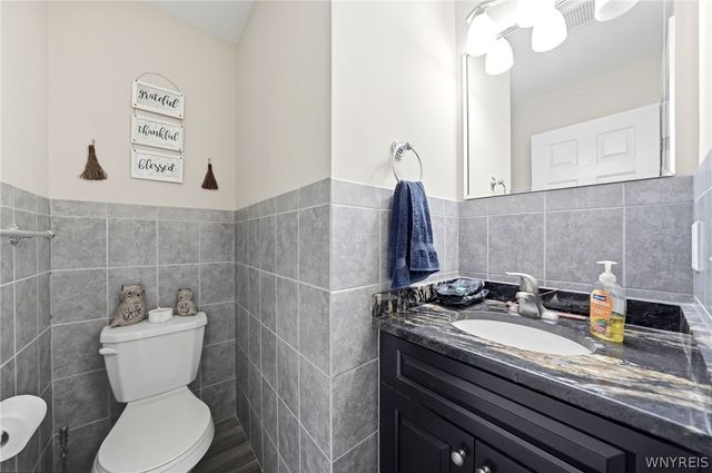 4615 Brompton Drive, Hamburg, NY 14219