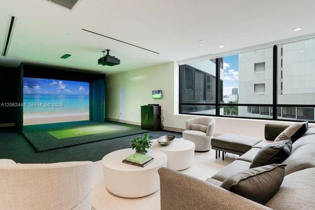 225 N Miami Avenue 1801, Miami, FL 33128