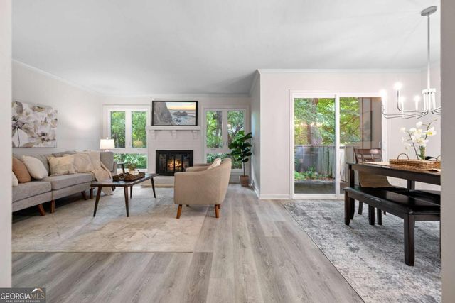 922 Cedar Creek S, Marietta, GA 30067