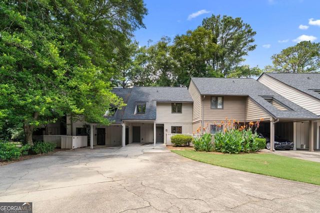 922 Cedar Creek S, Marietta, GA 30067