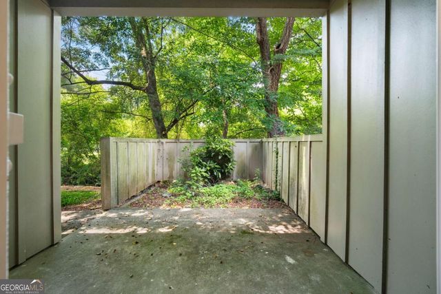 922 Cedar Creek S, Marietta, GA 30067