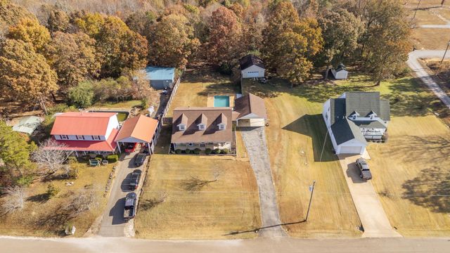 345 DANCER RD, Selmer, TN 38375