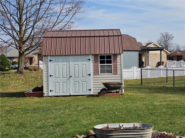 512 Buckeye Drive, Eaton, OH 45320