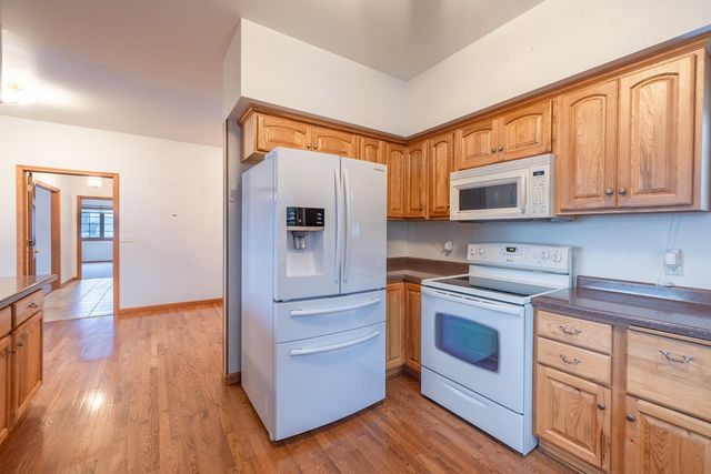 824 FAIRWAY DRIVE, Mosinee, WI 54455