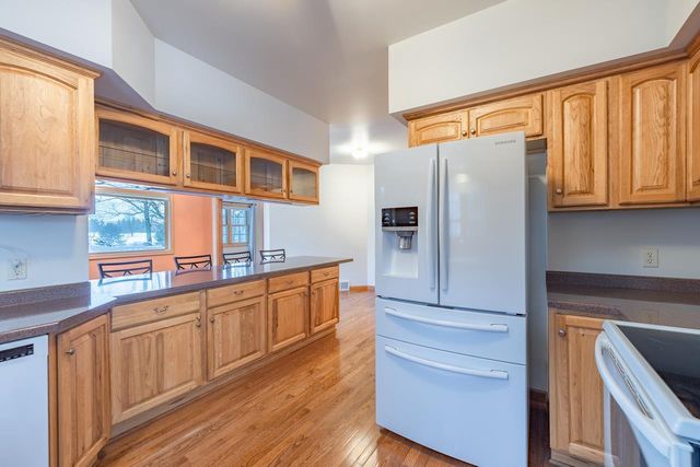 824 FAIRWAY DRIVE, Mosinee, WI 54455