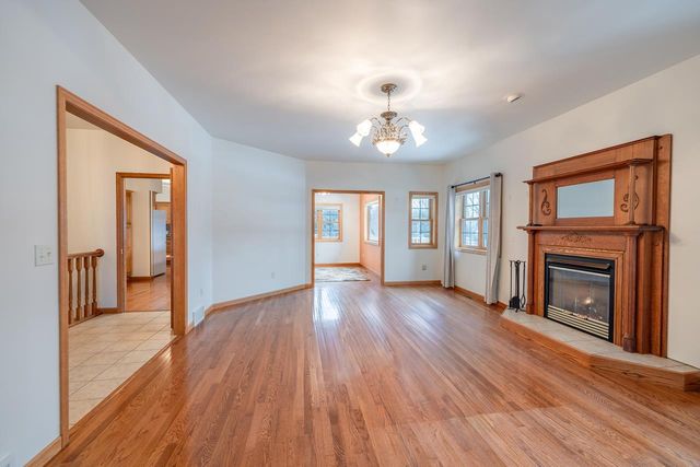 824 FAIRWAY DRIVE, Mosinee, WI 54455