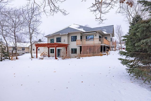 824 FAIRWAY DRIVE, Mosinee, WI 54455
