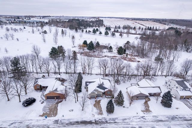 824 FAIRWAY DRIVE, Mosinee, WI 54455