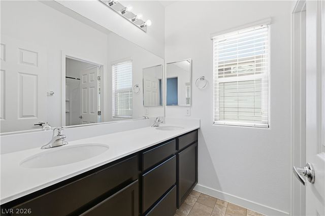 1122 Bradley Bay Avenue, Henderson, NV 89014