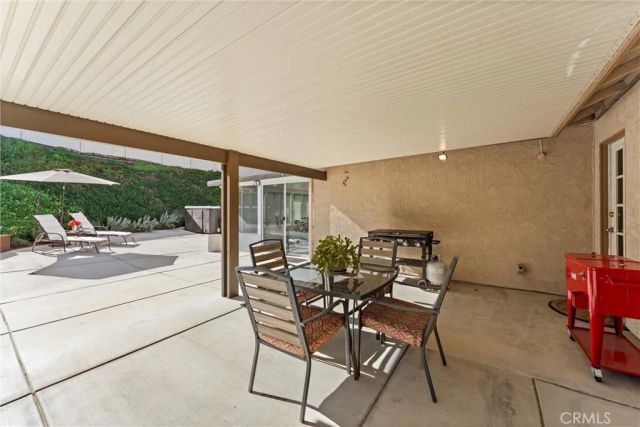 2022 Mirage Way, Corona, CA 92882