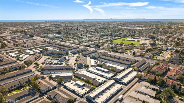 2338 Bunker Hill, Costa Mesa, CA 92626