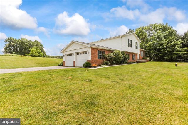 961 LILY SPRINGS RD, Glenville, PA 17329