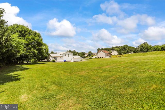 961 LILY SPRINGS RD, Glenville, PA 17329