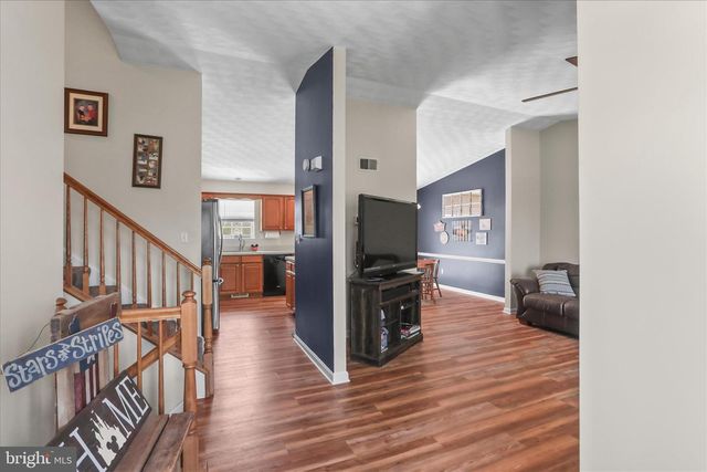 961 LILY SPRINGS RD, Glenville, PA 17329