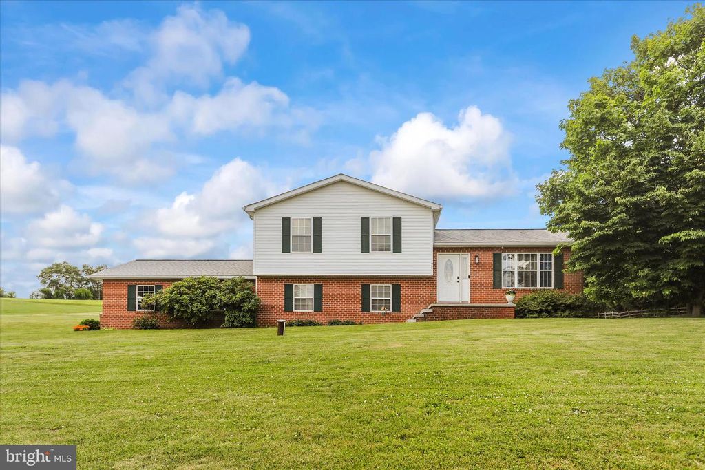 961 LILY SPRINGS RD, Glenville, PA 17329