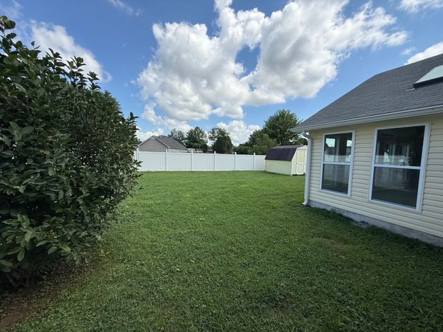 1710 Locerbie Dr, Murfreesboro, TN 37128