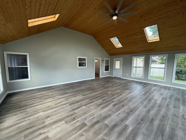 1710 Locerbie Dr, Murfreesboro, TN 37128