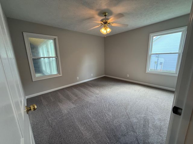 1710 Locerbie Dr, Murfreesboro, TN 37128