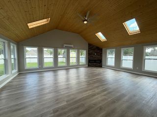 1710 Locerbie Dr, Murfreesboro, TN 37128