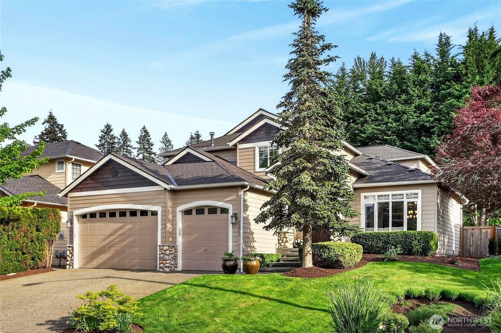 24861 NE 1st Place, Sammamish, WA 98074