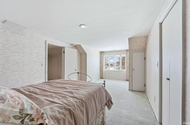 1501 Fisher Avenue, Warsaw, IN 46580