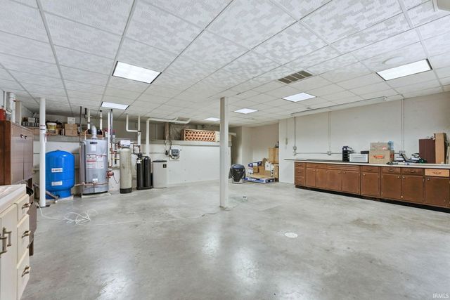 1501 Fisher Avenue, Warsaw, IN 46580