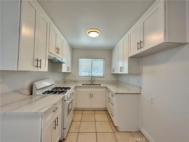 233 N Alessandro, Hemet, CA 92543