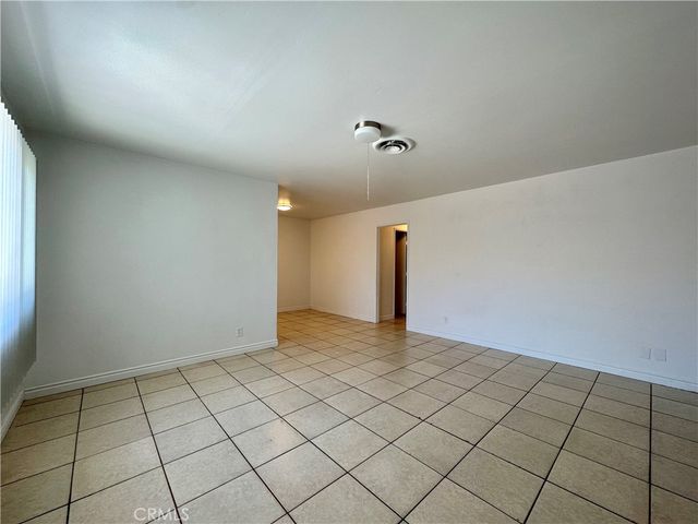 233 N Alessandro, Hemet, CA 92543