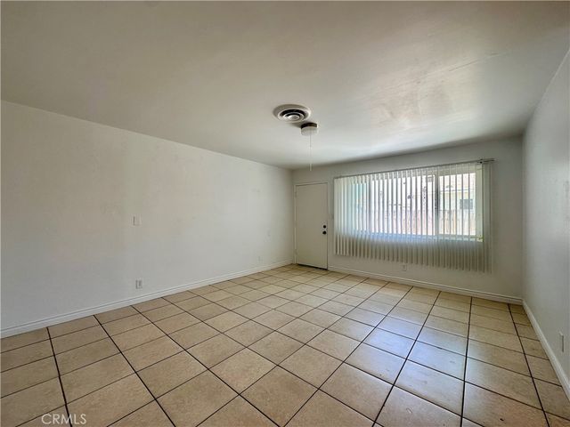233 N Alessandro, Hemet, CA 92543