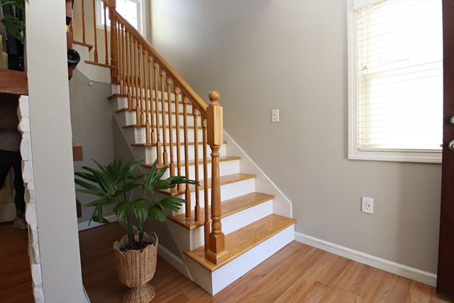 27 Overlea Avenue, Saugus, MA 01906