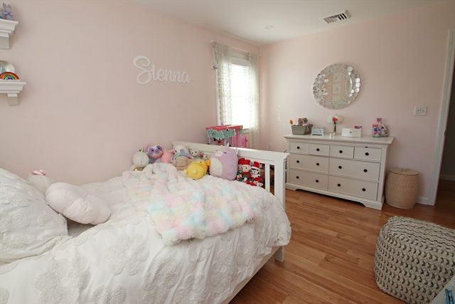 27 Overlea Avenue, Saugus, MA 01906