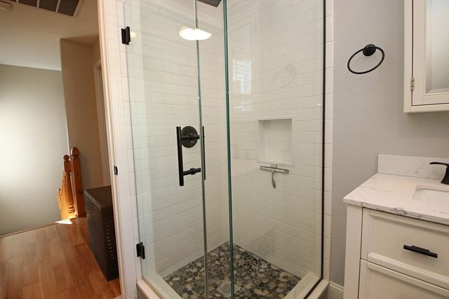 27 Overlea Avenue, Saugus, MA 01906