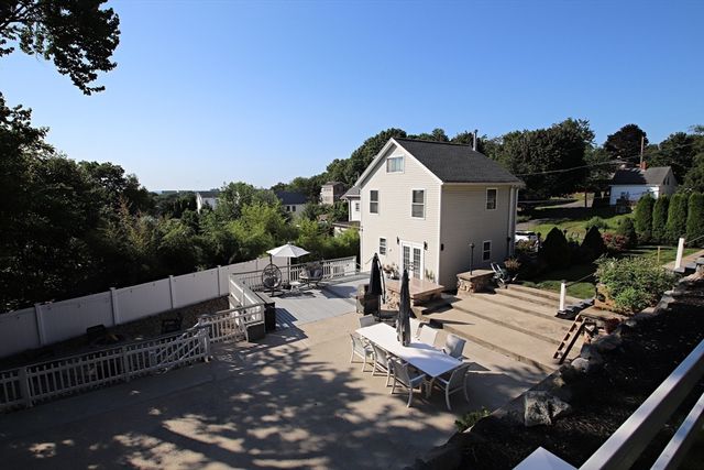 27 Overlea Avenue, Saugus, MA 01906