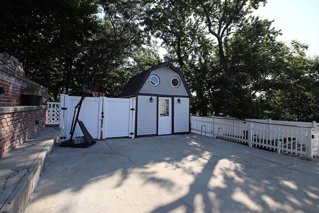 27 Overlea Avenue, Saugus, MA 01906