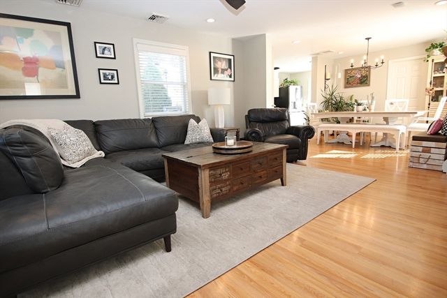 27 Overlea Avenue, Saugus, MA 01906