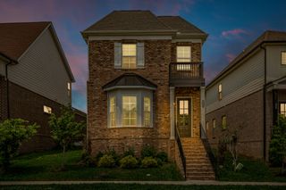 240 Sounder Cir, La Vergne, TN 37086