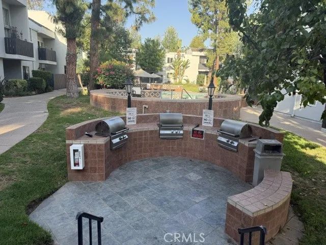 18645 Hatteras, Tarzana, CA 91356