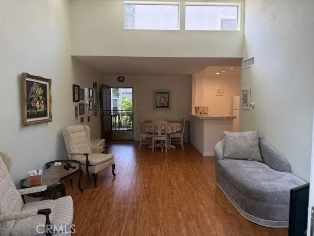 18645 Hatteras, Tarzana, CA 91356